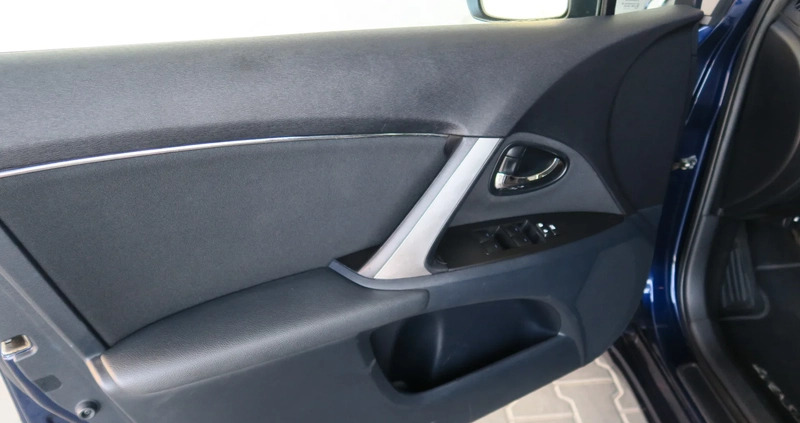 Toyota Avensis cena 36700 przebieg: 153000, rok produkcji 2012 z Skierniewice małe 301